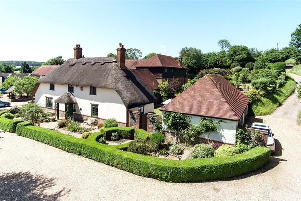 Clenston Road, Winterborne Stickland, DT11 photo 25