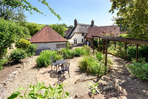Clenston Road, Winterborne Stickland, DT11 photo 28