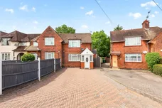Summers Lane, London