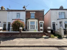 Avenue Road, GOSPORT photo