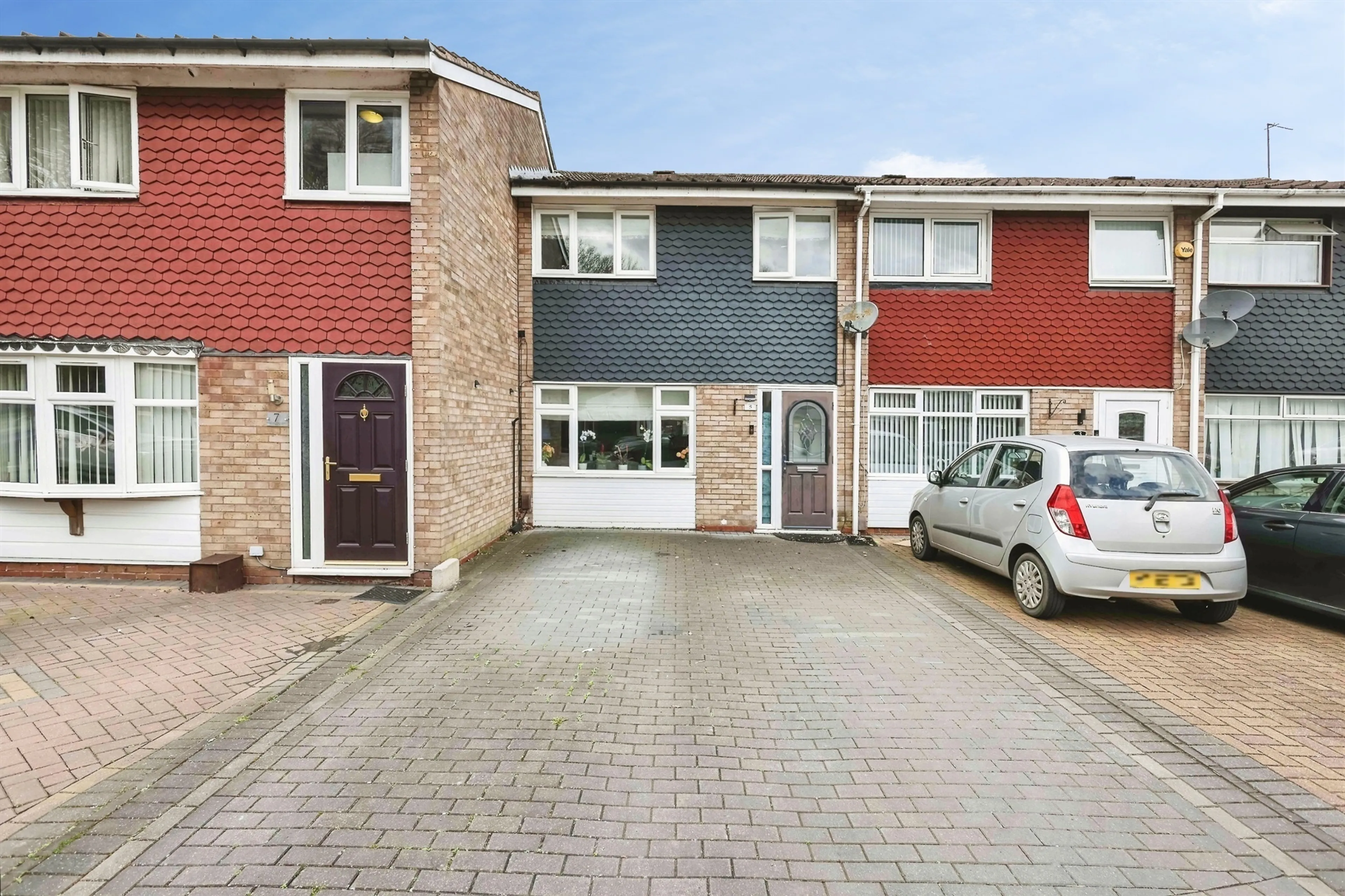Property photo 0