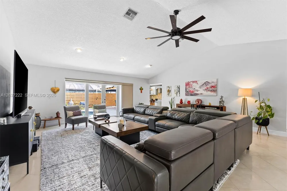 8211 NW 52nd Ct, Lauderhill, FL 33351