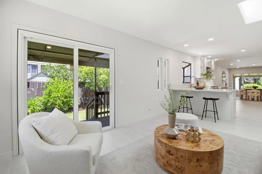 1114 Palm Ave, San Mateo, CA 94401
