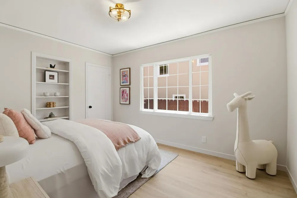 1114 Palm Ave, San Mateo, CA 94401