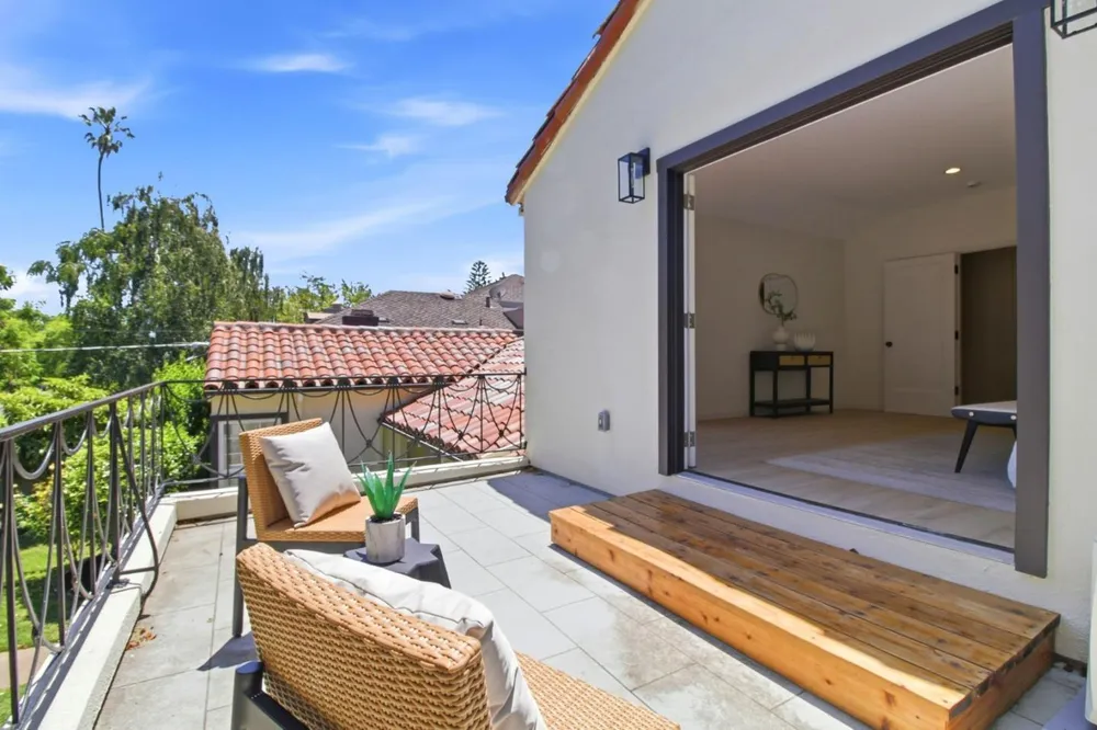 1114 Palm Ave, San Mateo, CA 94401