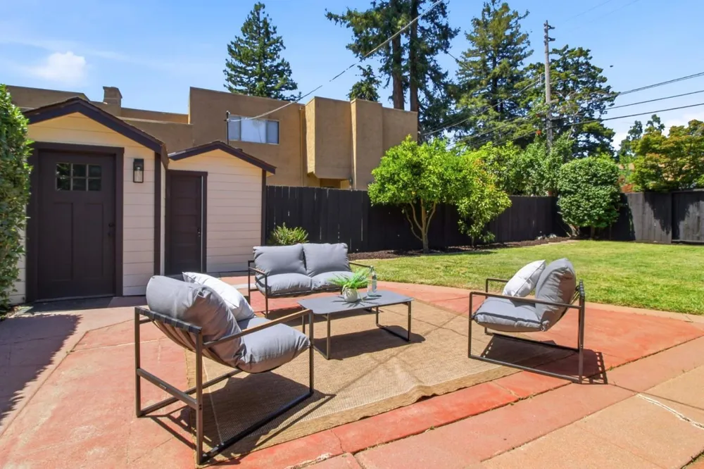 1114 Palm Ave, San Mateo, CA 94401