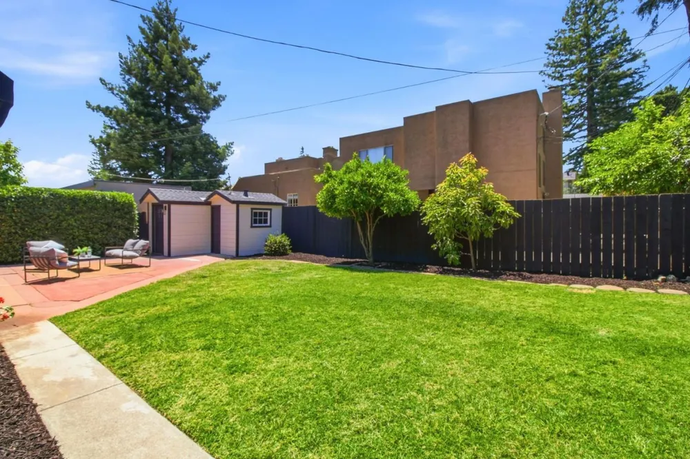 1114 Palm Ave, San Mateo, CA 94401