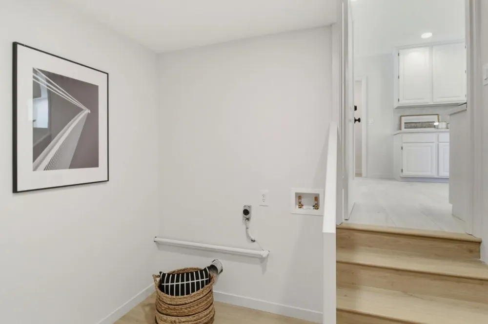 1114 Palm Ave, San Mateo, CA 94401