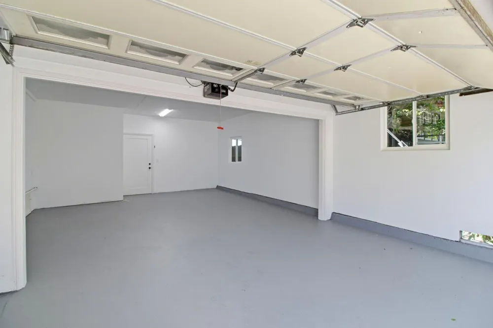 1114 Palm Ave, San Mateo, CA 94401