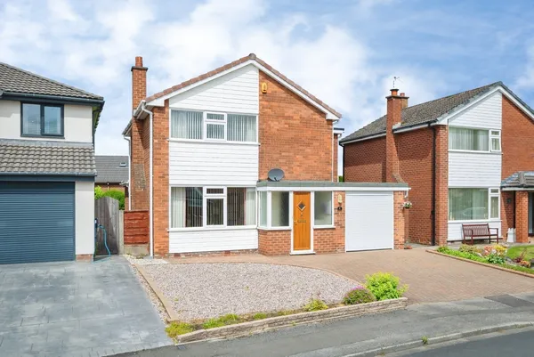 Bowden Close, Culcheth, Warrington, C...