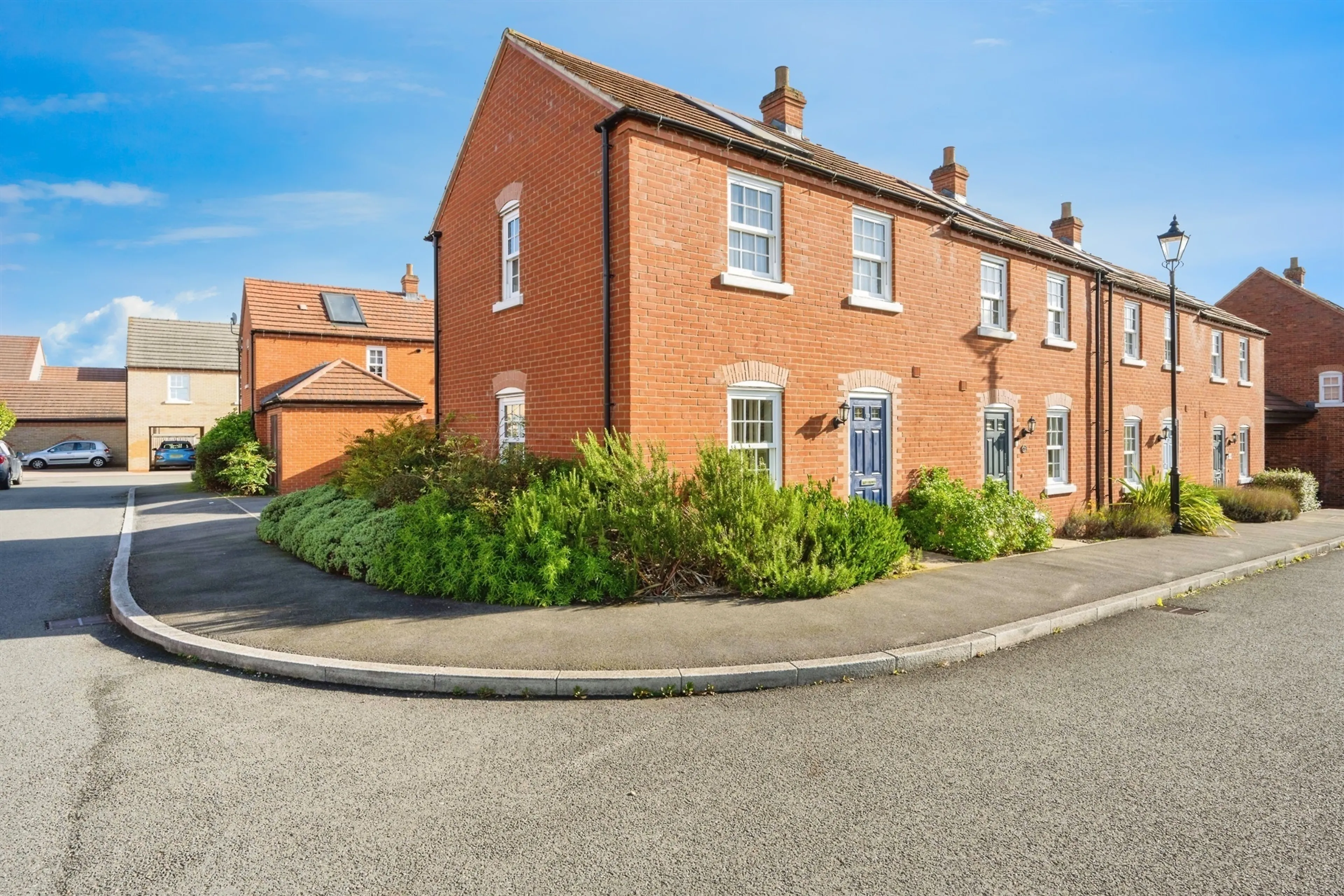 Property photo 0