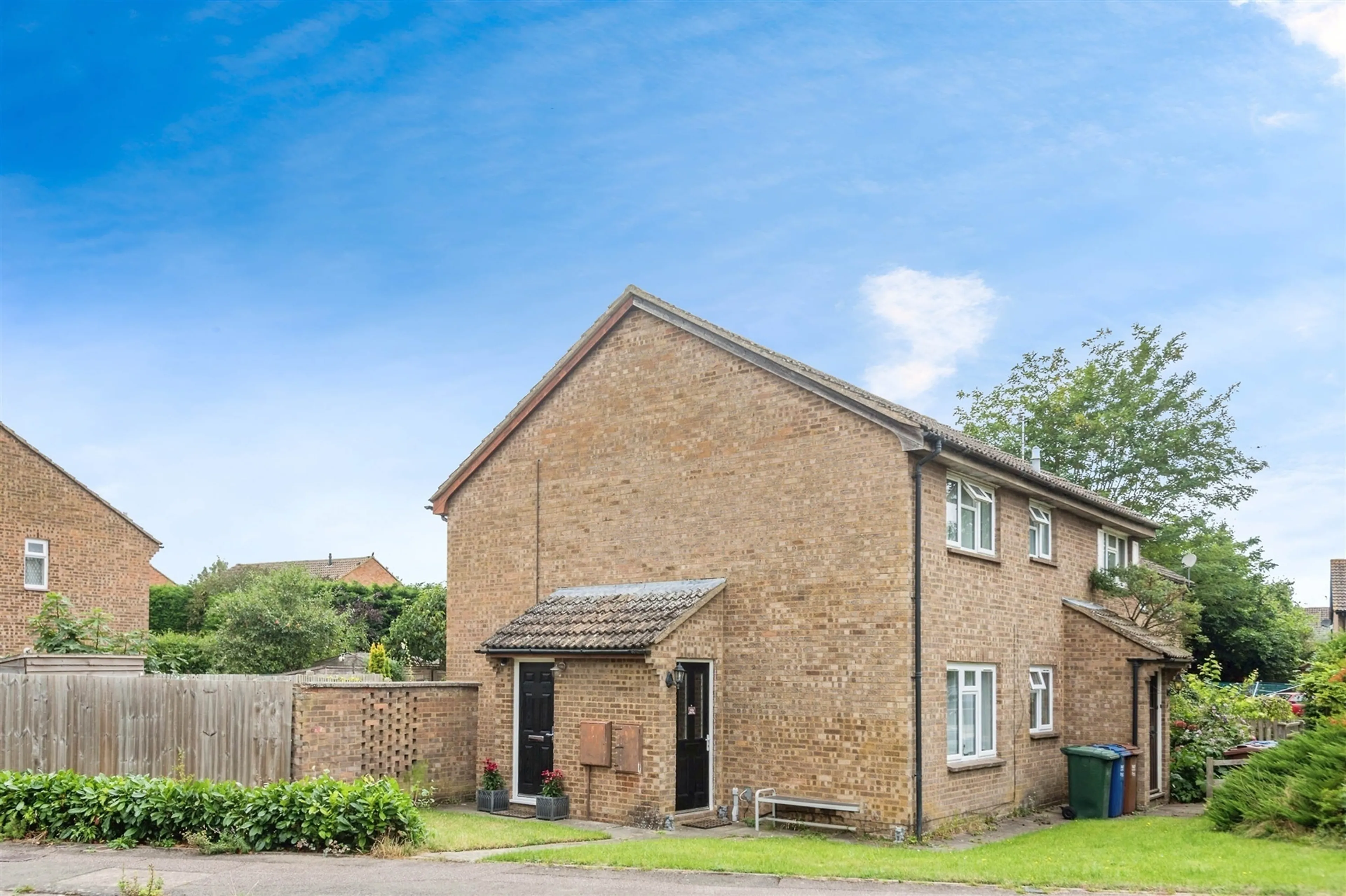 Property photo 0
