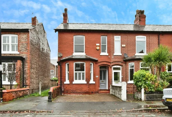 Harcourt Road, Altrincham, WA14