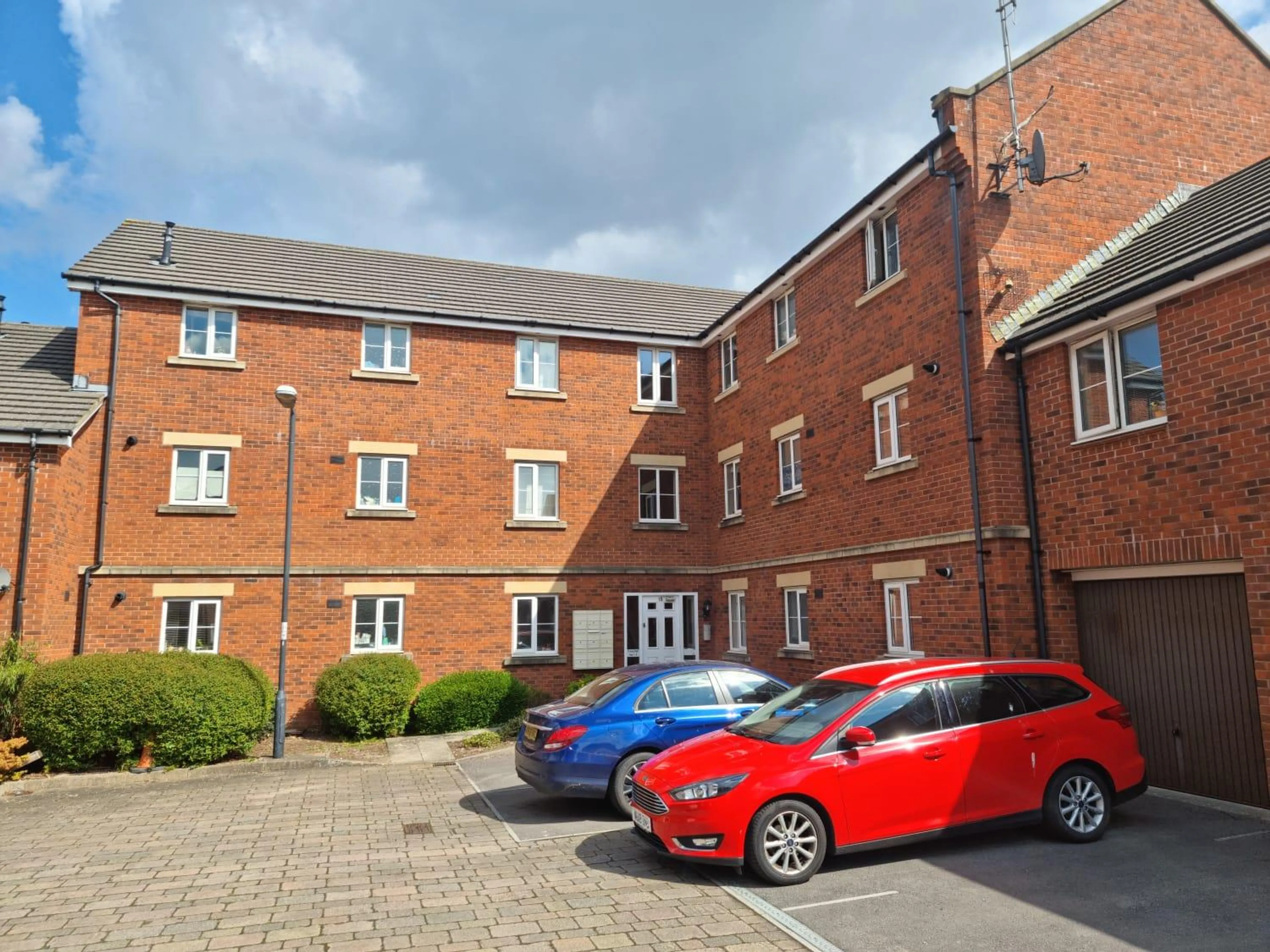 Property photo 0