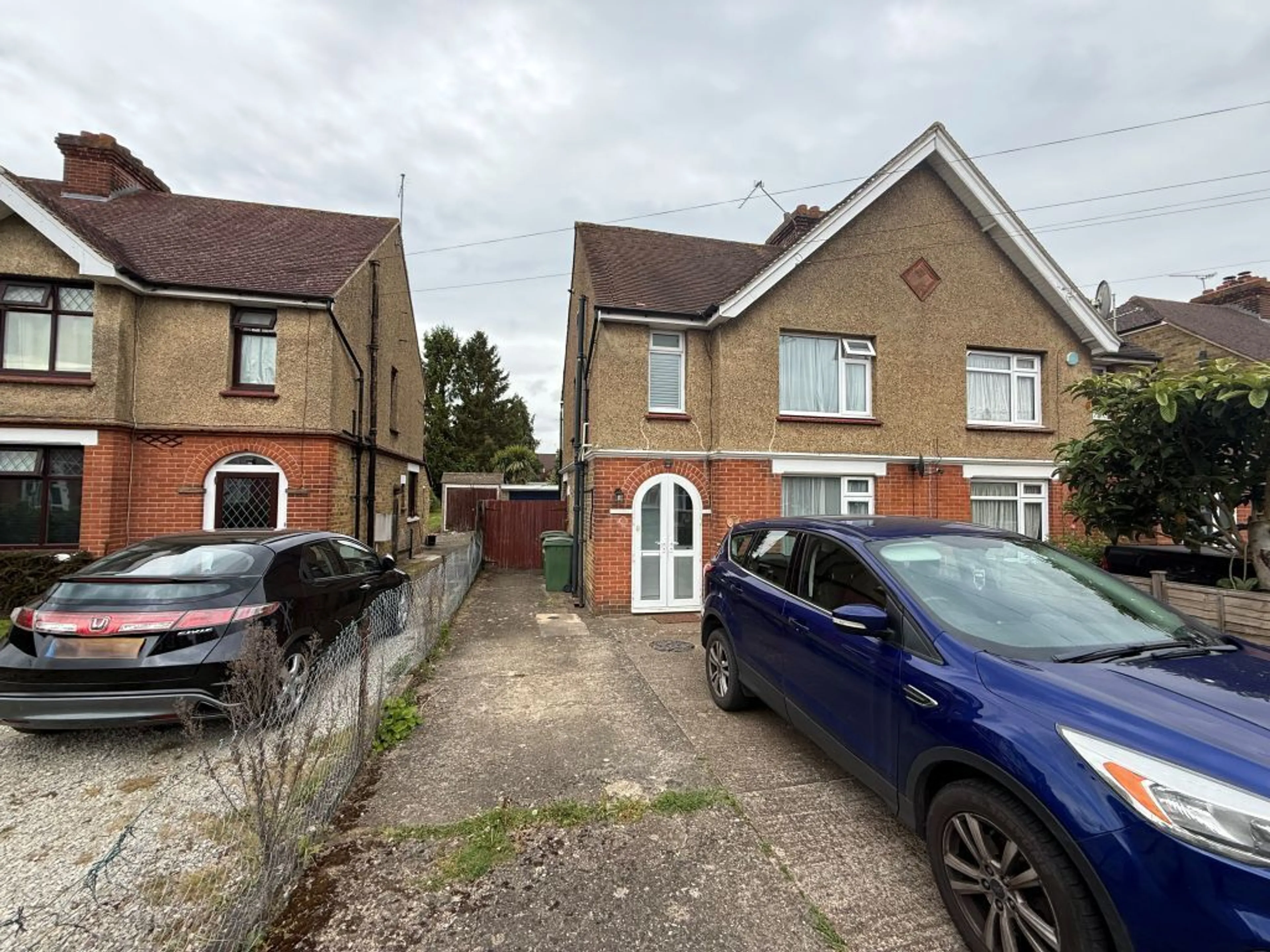 Property photo 0