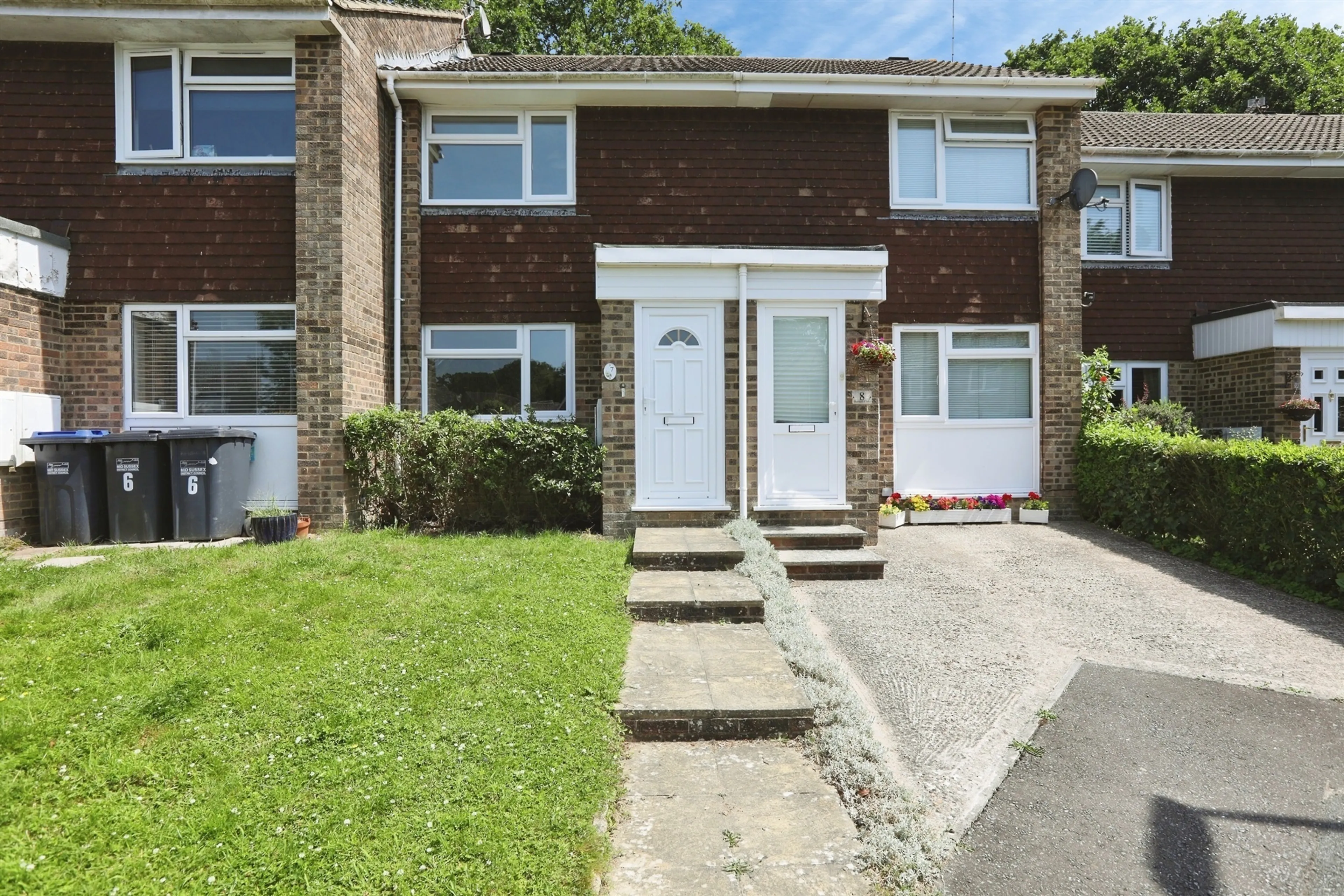 Property photo 0