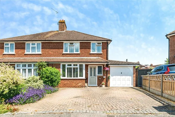 Highfield Chase, Basingstoke, Hampshi...