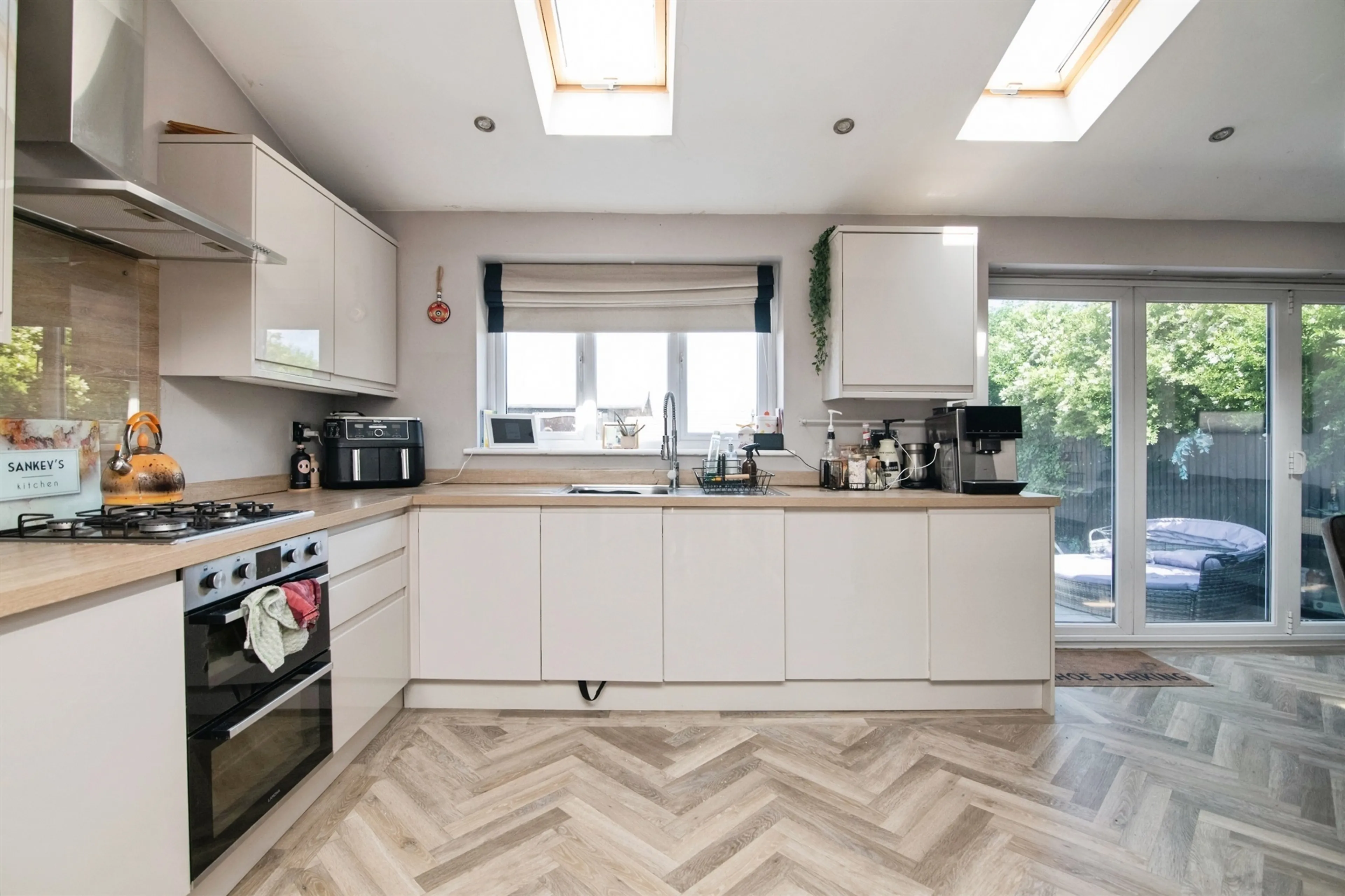 Property photo 8