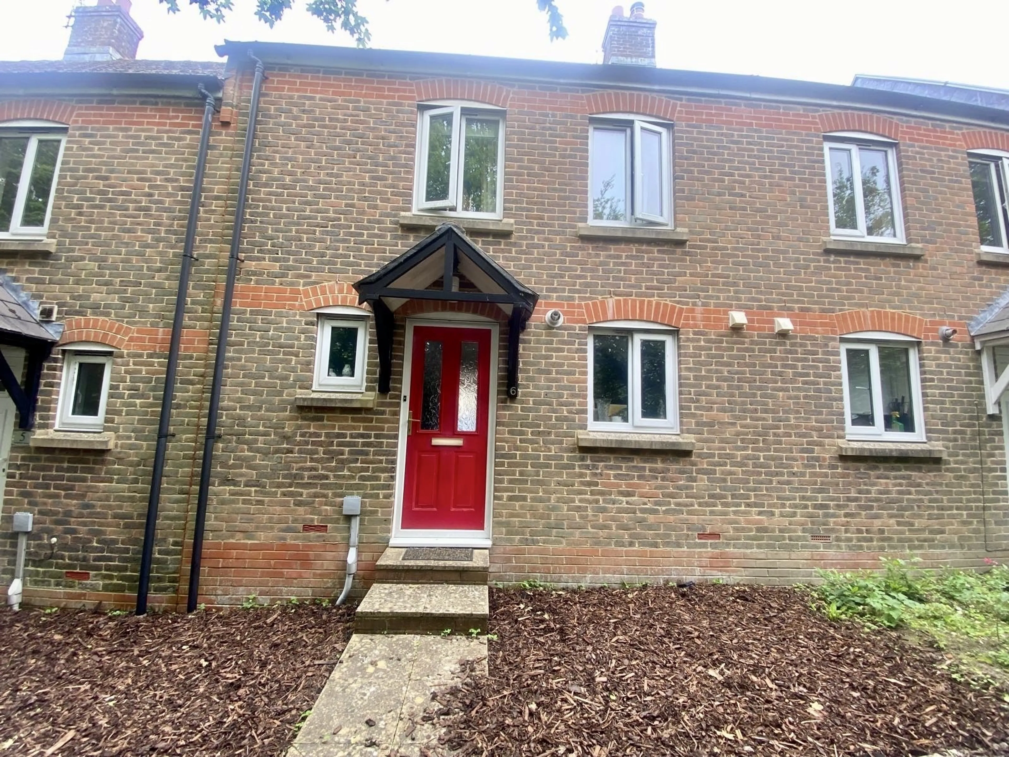 Property photo 0