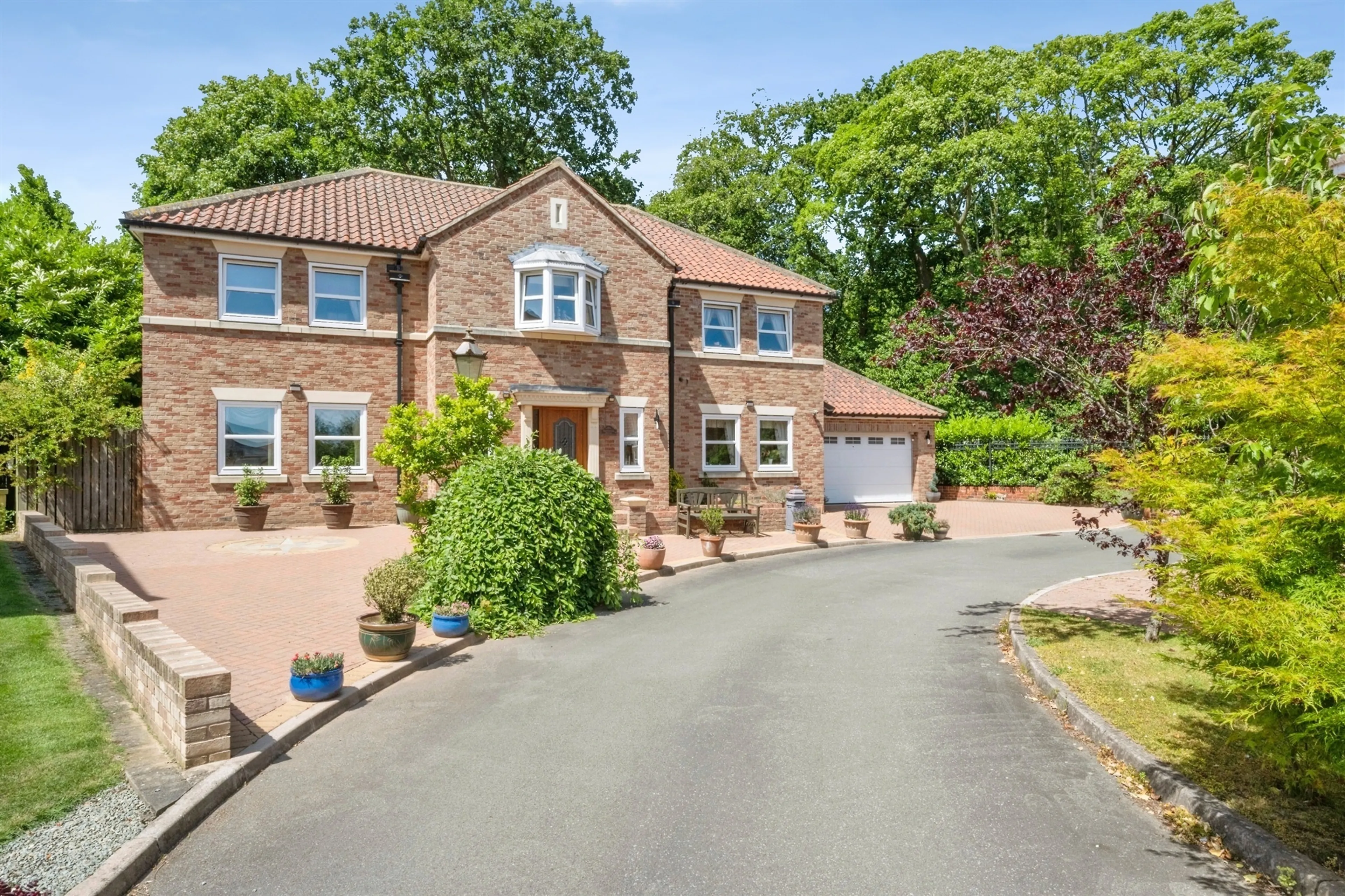 Property at Racecourse Close, Swinton, Mexborough