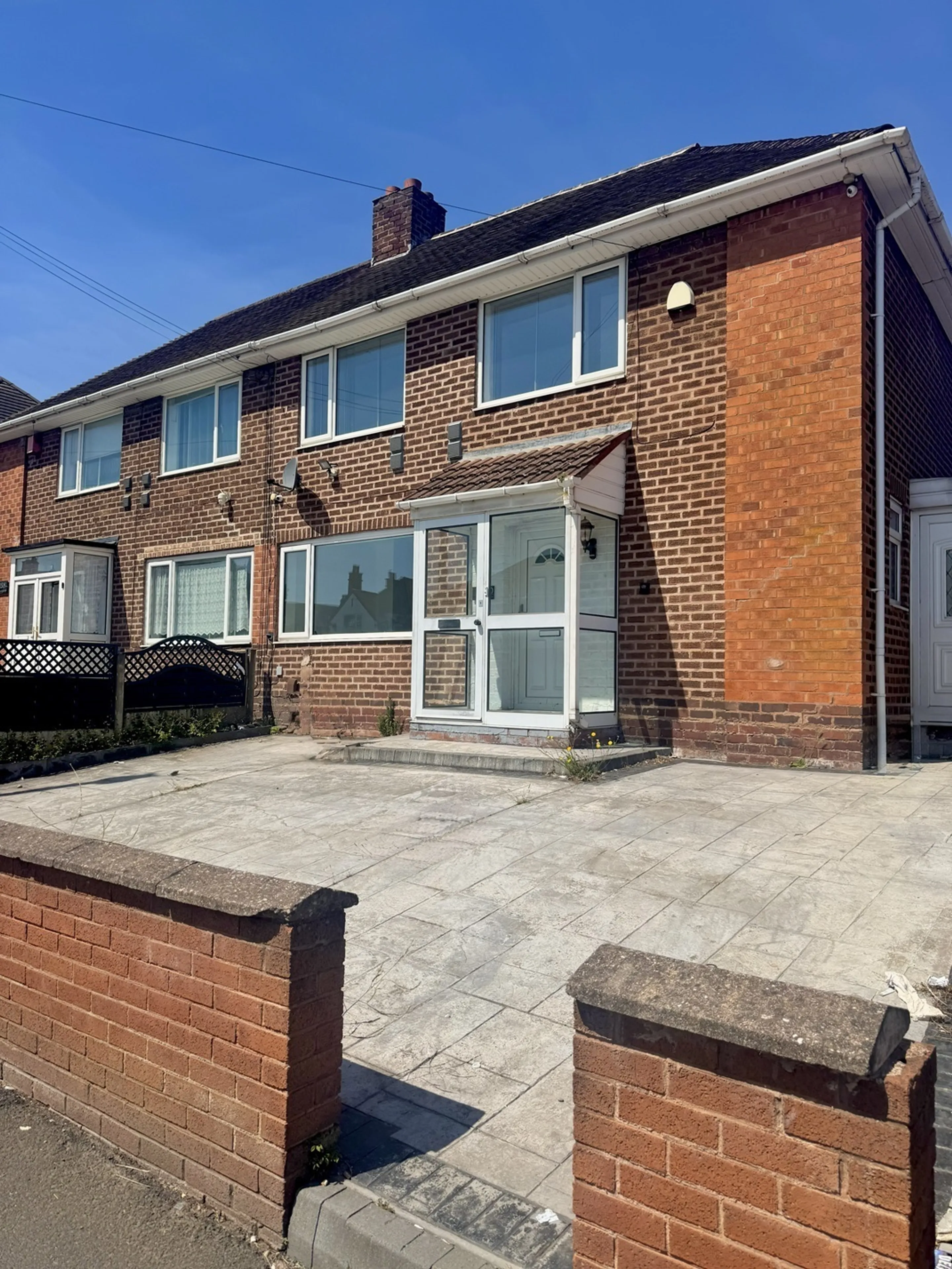 Property photo 0