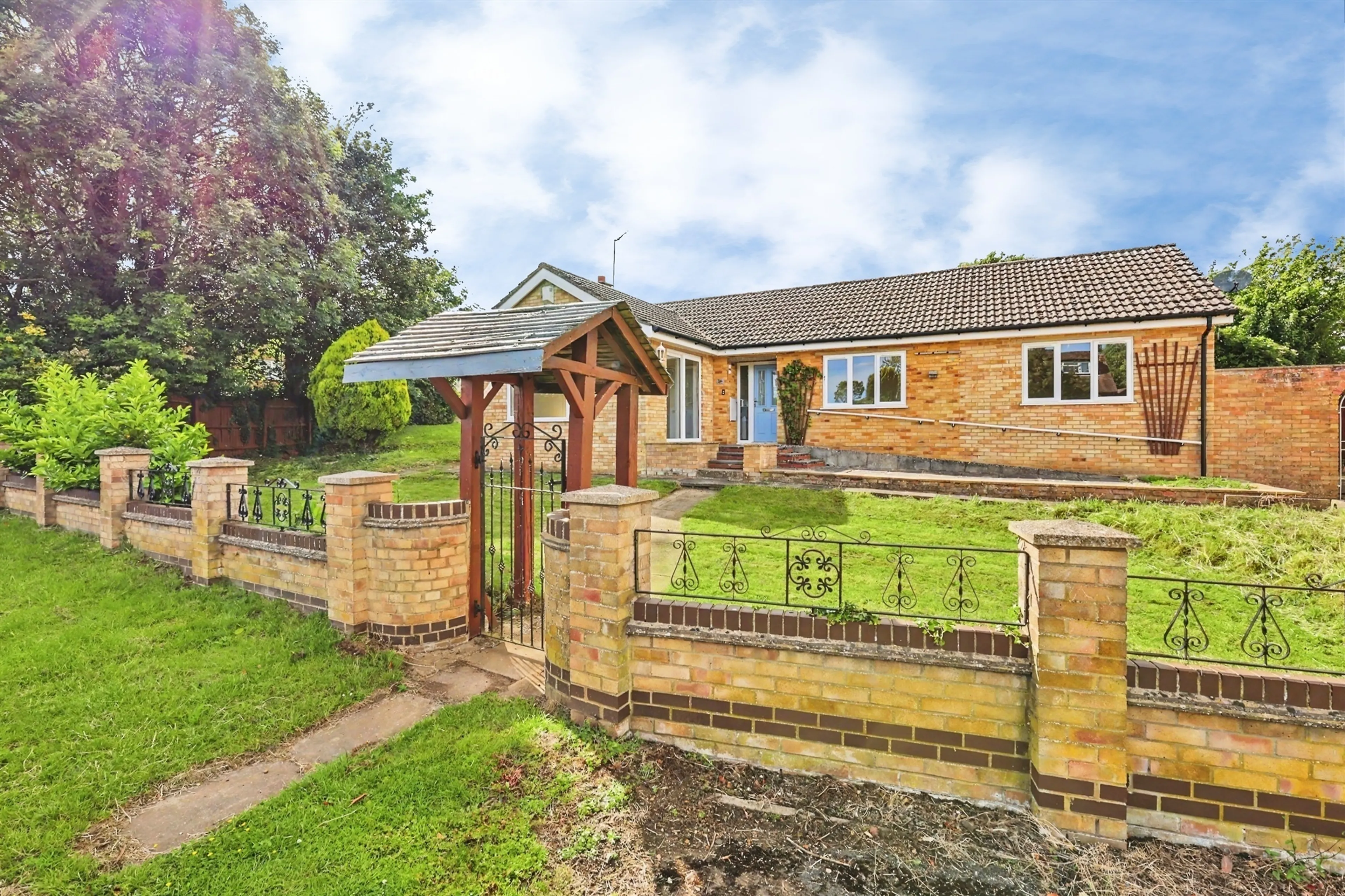 Property photo 0