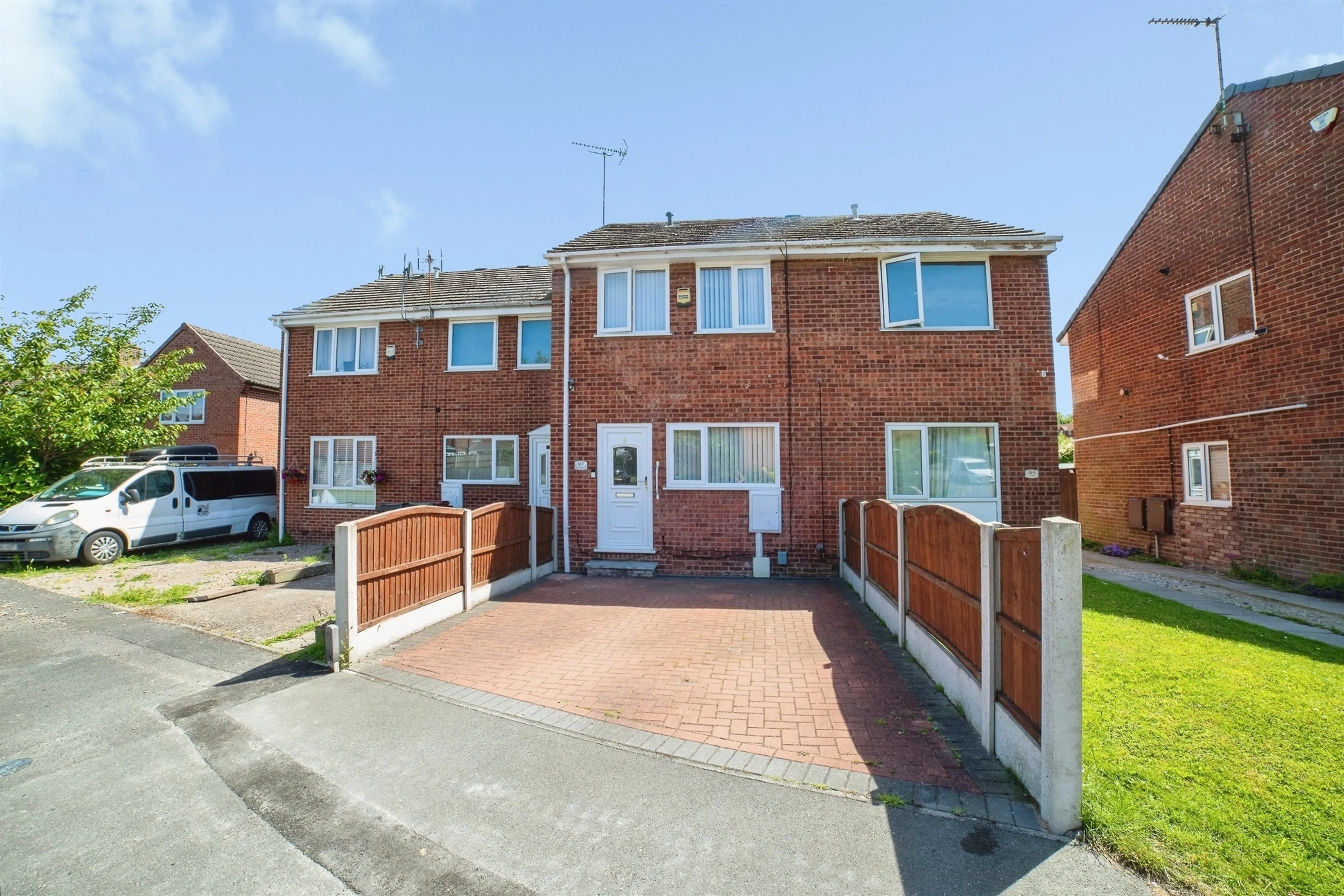Property photo 0