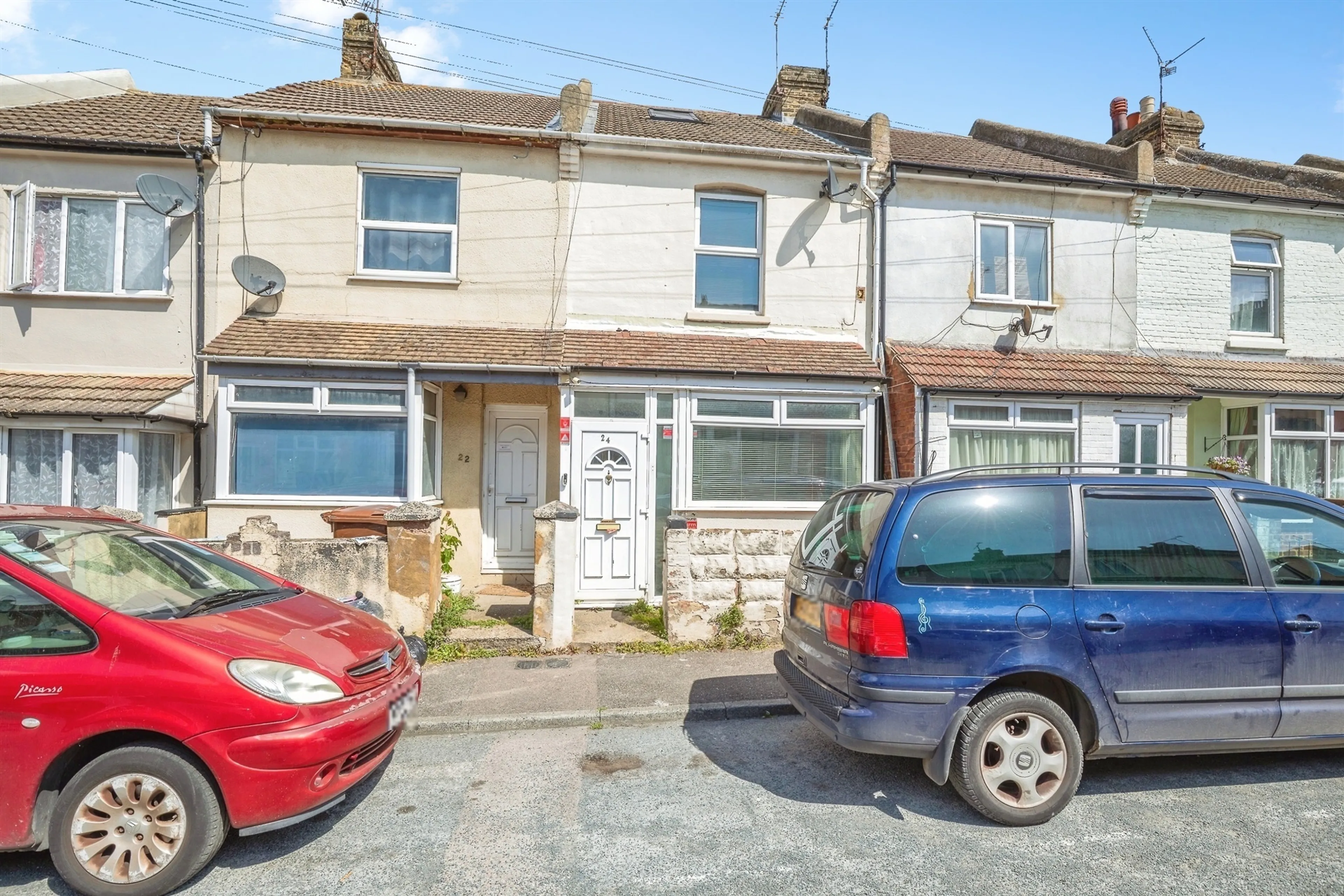 Property photo 0