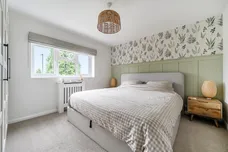 Moffy Hill, MAIDENHEAD