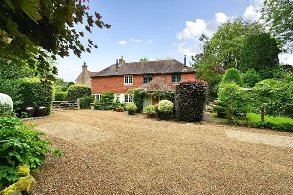 The Street, Wilmington, BN26 photo 27