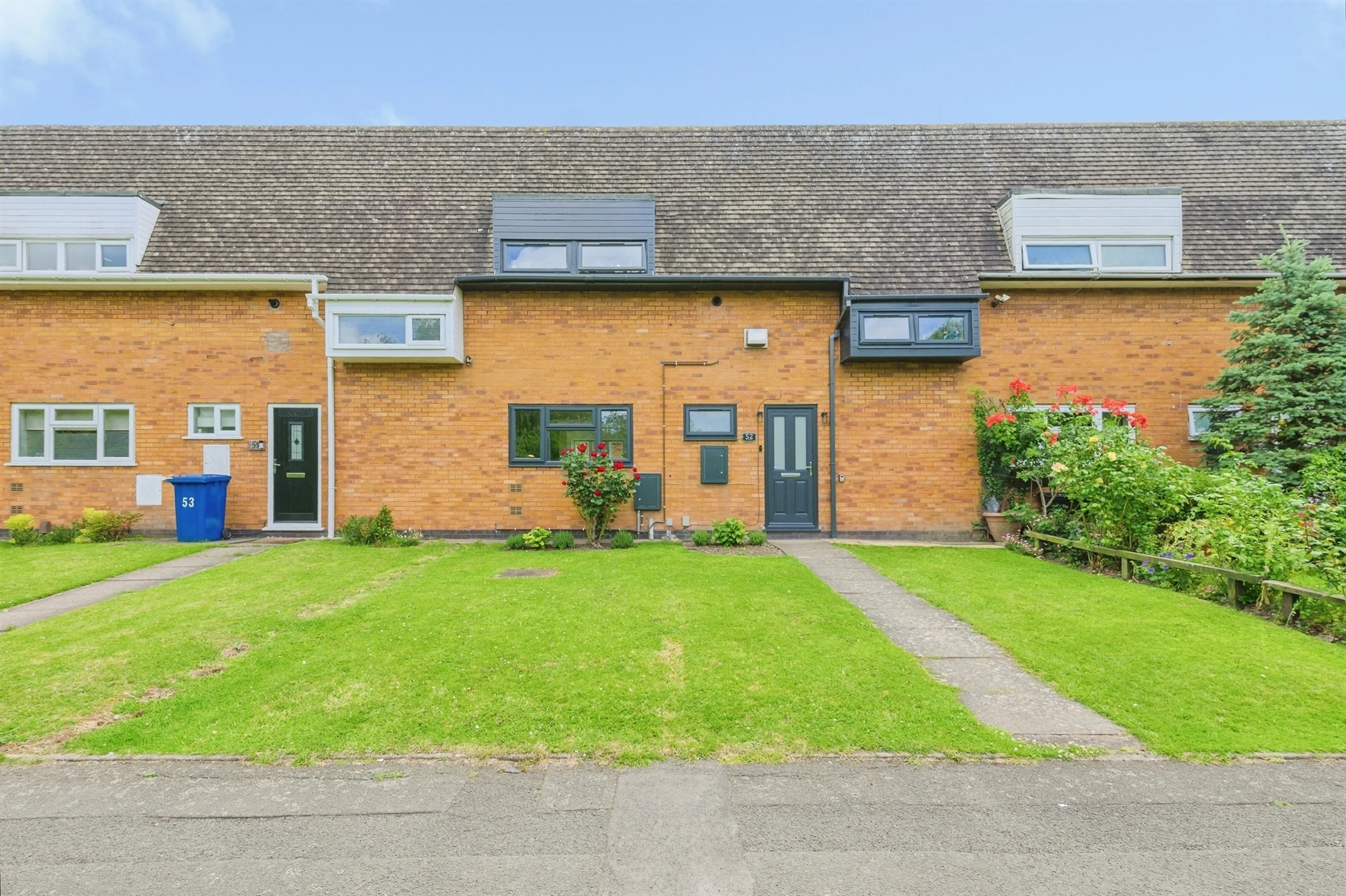 Property photo 0