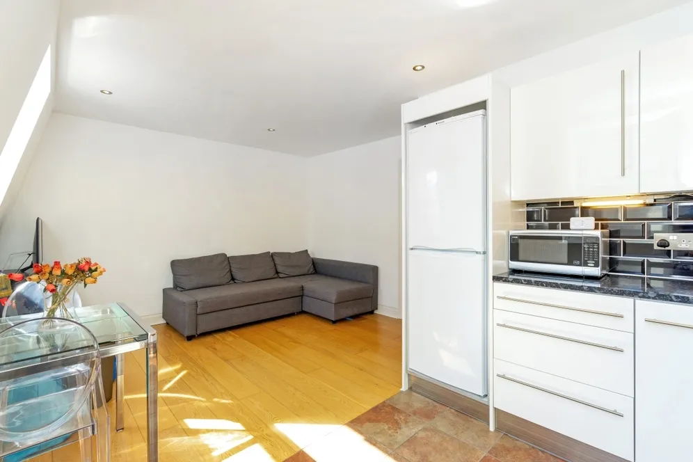 Malvern Road, London, NW6 photo 6