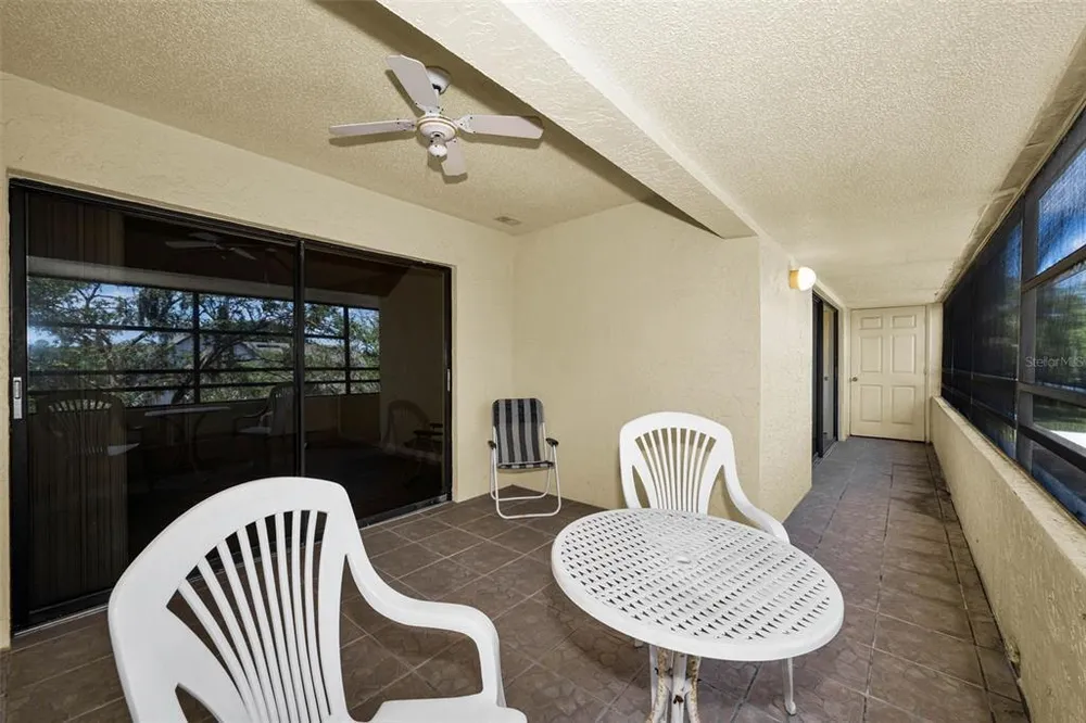 13612 S Village Dr, Tampa, FL 33618
