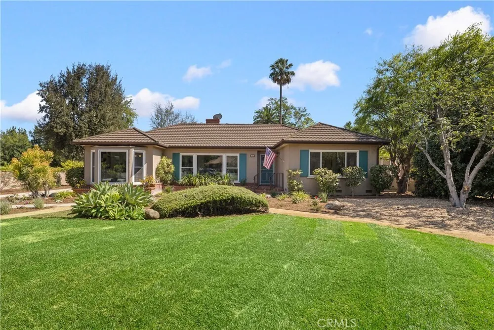 166 W Las Flores Ave, Arcadia, CA 91007