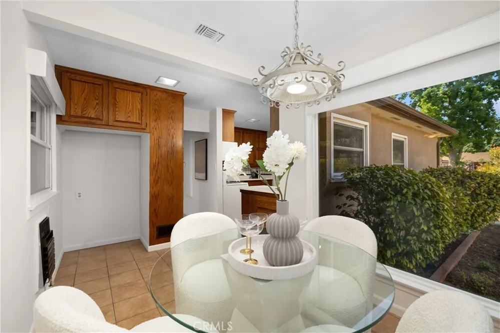 166 W Las Flores Ave, Arcadia, CA 91007