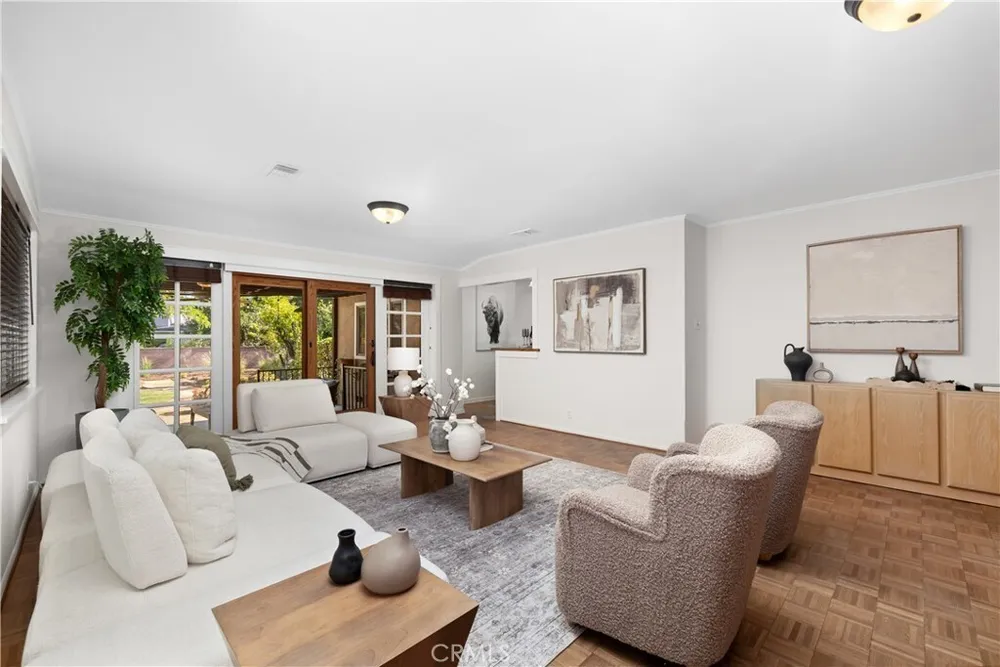 166 W Las Flores Ave, Arcadia, CA 91007