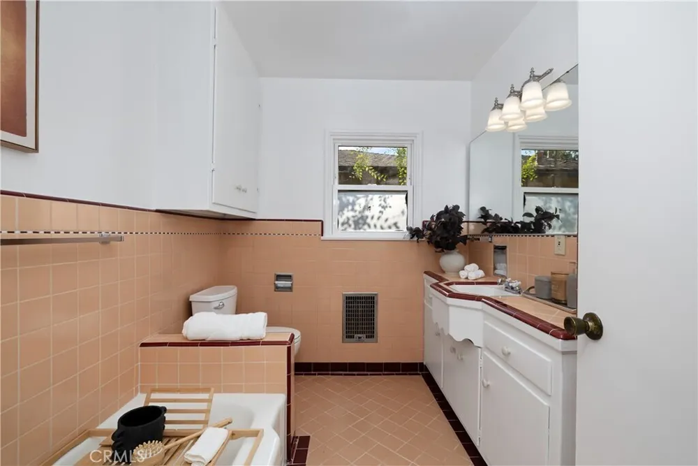 166 W Las Flores Ave, Arcadia, CA 91007