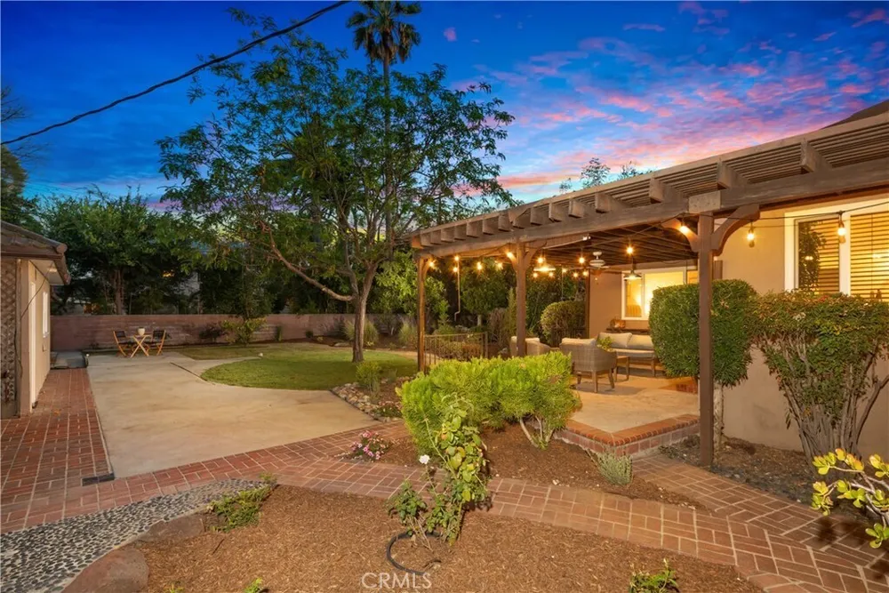 166 W Las Flores Ave, Arcadia, CA 91007