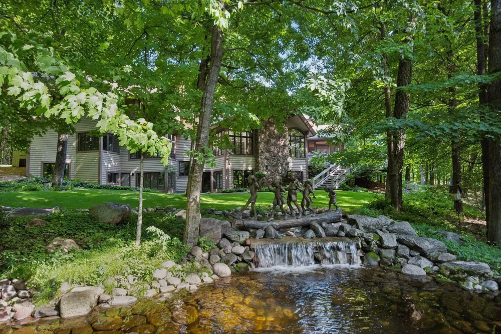 1420 TAMARACK DRIVE, Medina, MN 55356