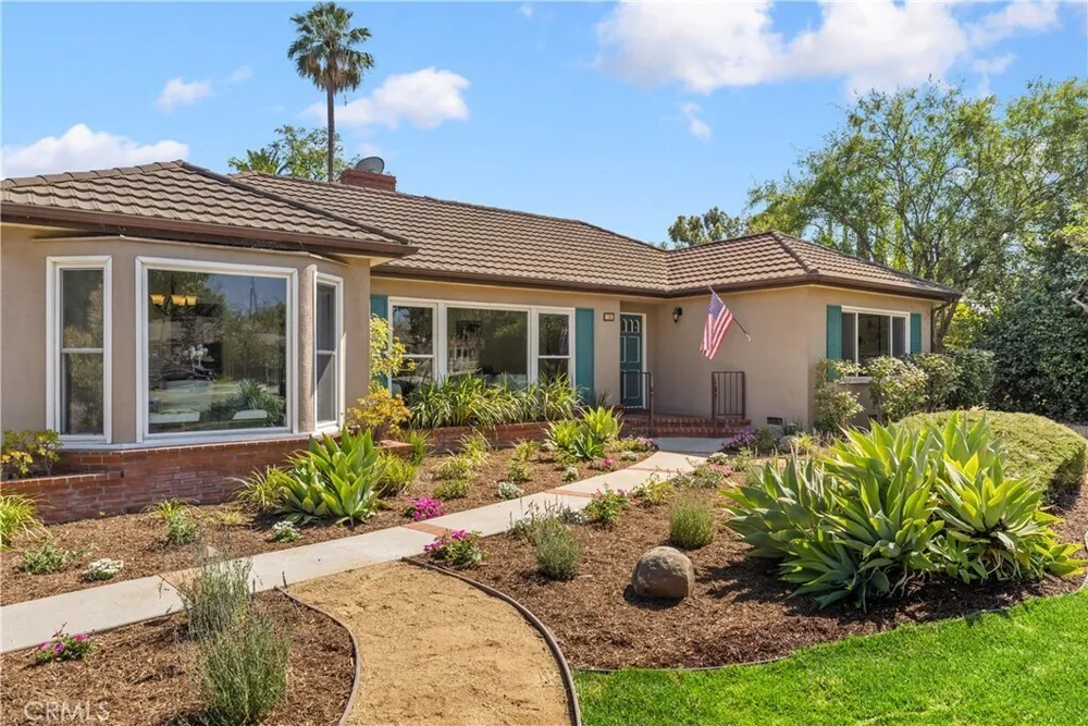166 W Las Flores Ave, Arcadia, CA 91007
