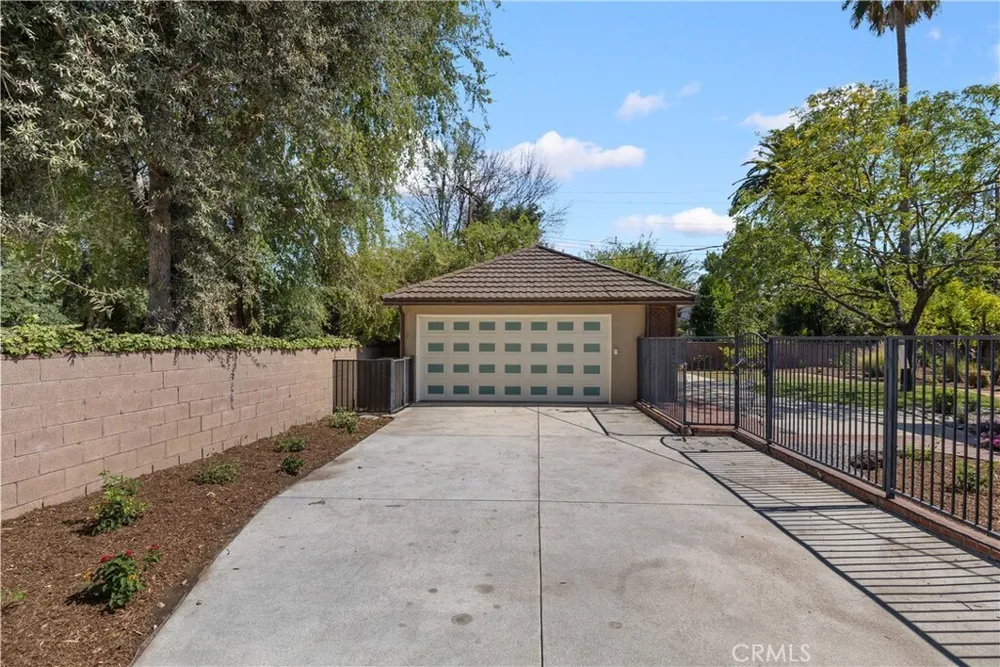 166 W Las Flores Ave, Arcadia, CA 91007