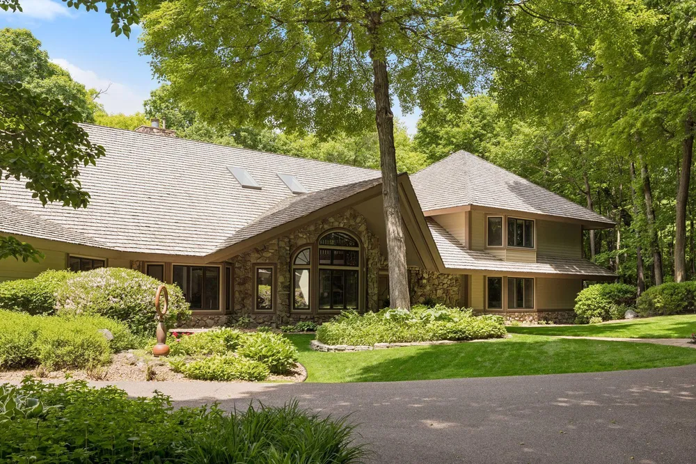 1420 TAMARACK DRIVE, Medina, MN 55356