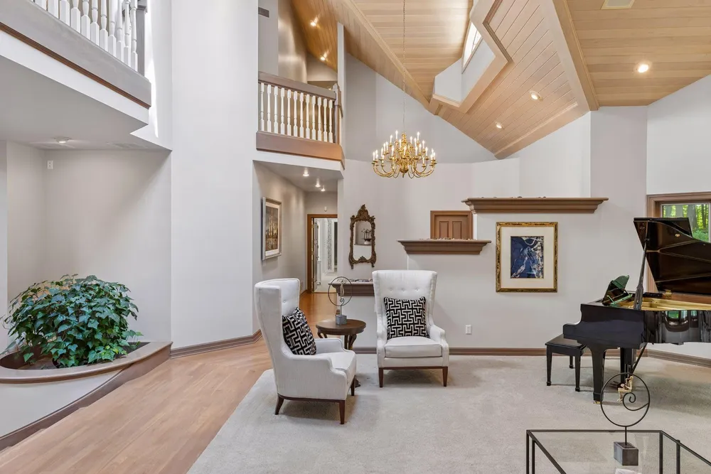1420 TAMARACK DRIVE, Medina, MN 55356