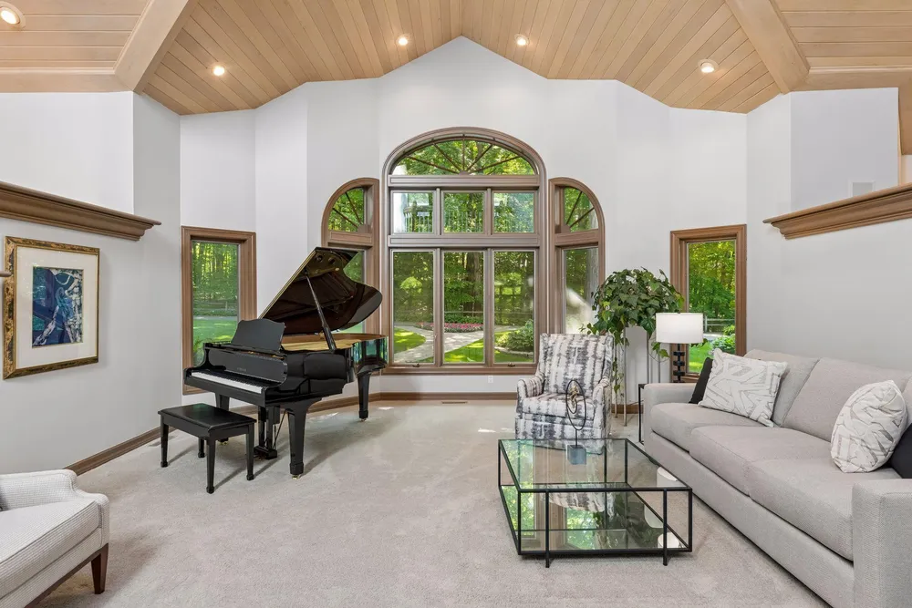 1420 TAMARACK DRIVE, Medina, MN 55356