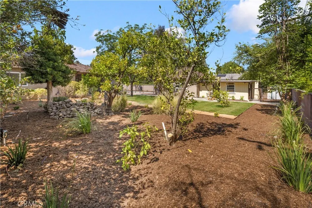 166 W Las Flores Ave, Arcadia, CA 91007