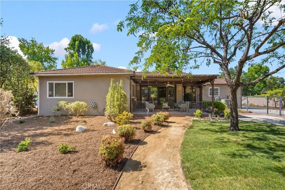 166 W Las Flores Ave, Arcadia, CA 91007