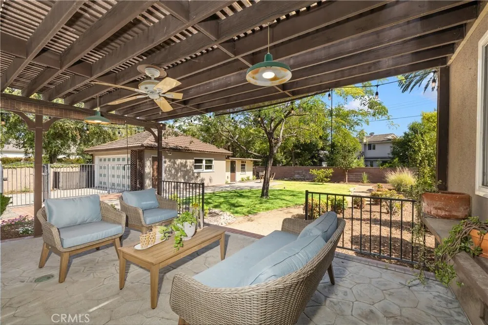 166 W Las Flores Ave, Arcadia, CA 91007