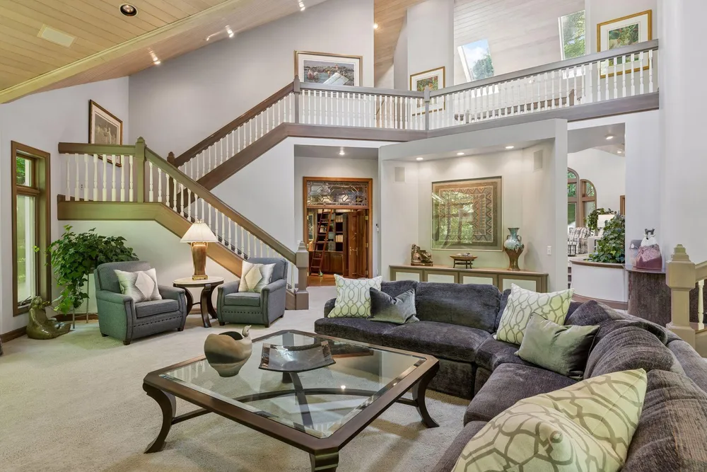1420 TAMARACK DRIVE, Medina, MN 55356