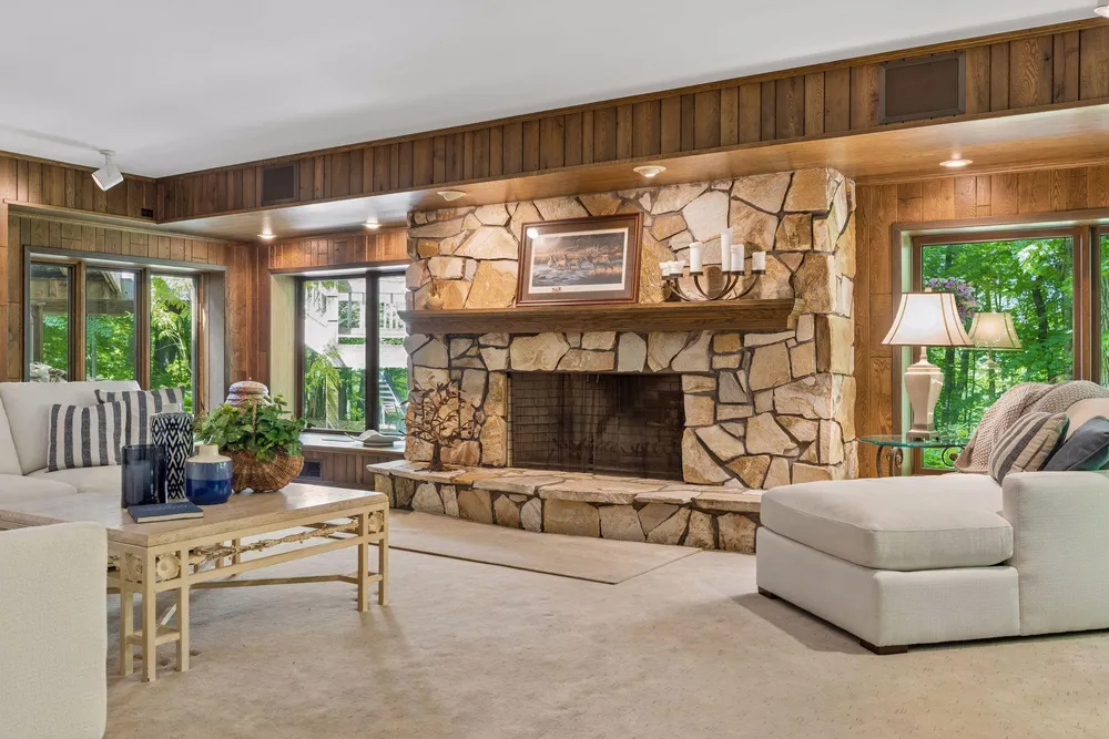 1420 TAMARACK DRIVE, Medina, MN 55356