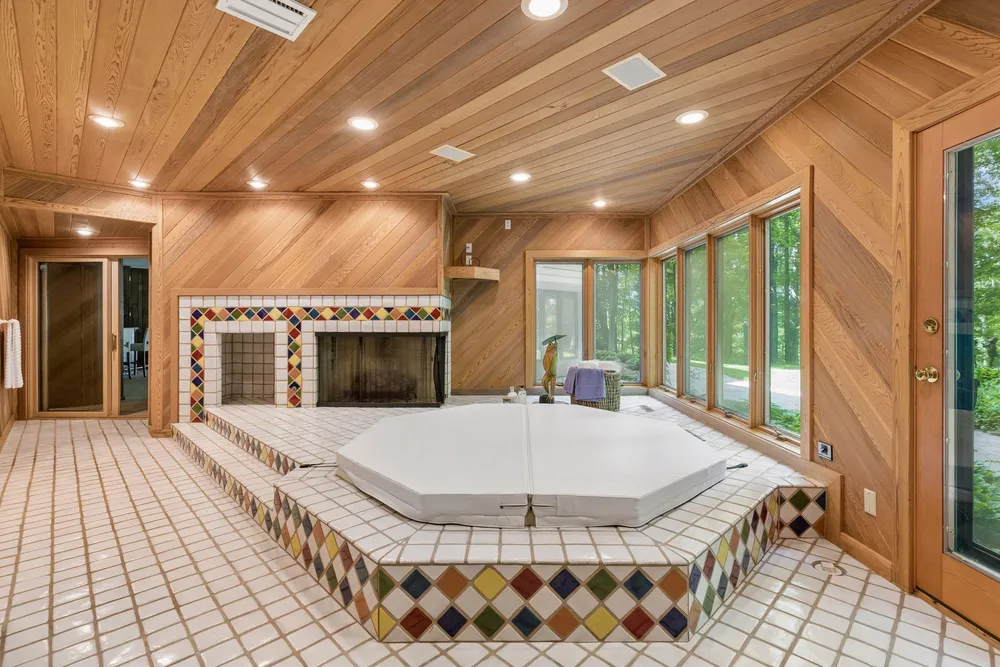 1420 TAMARACK DRIVE, Medina, MN 55356